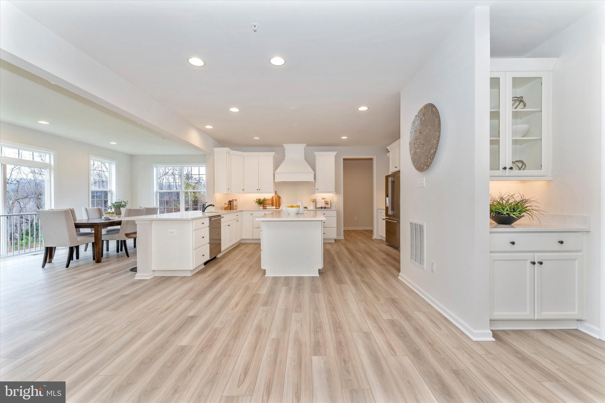 Real estate listing preview #19