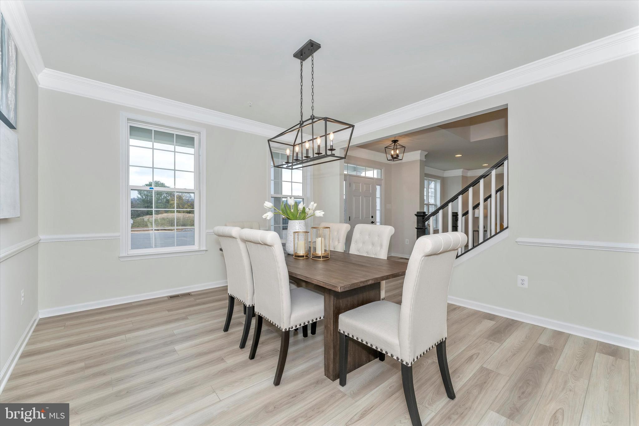 Real estate listing preview #8