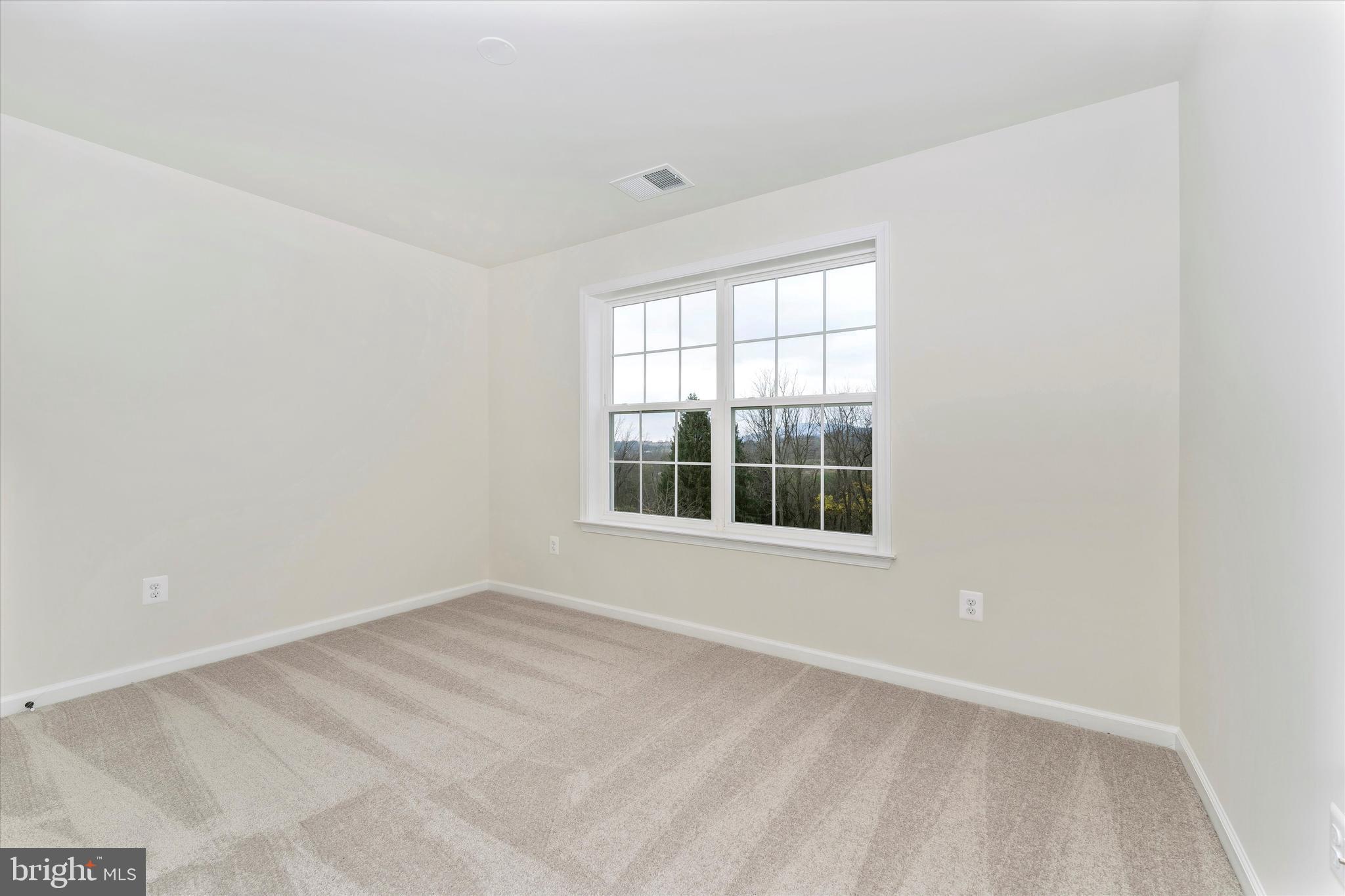 Real estate listing preview #46