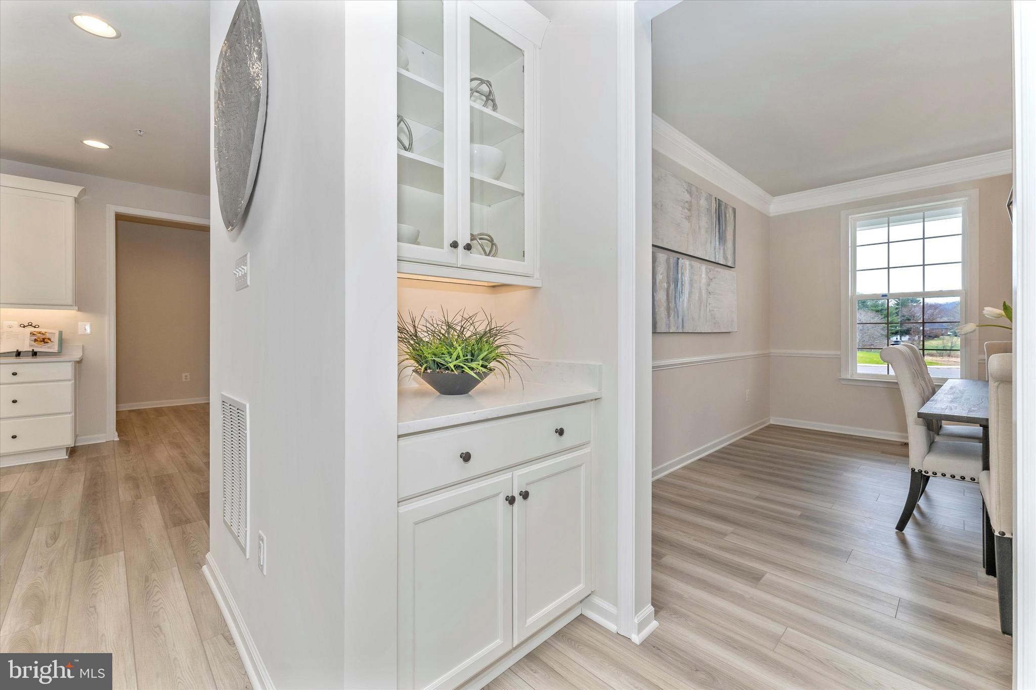 Real estate listing preview #10