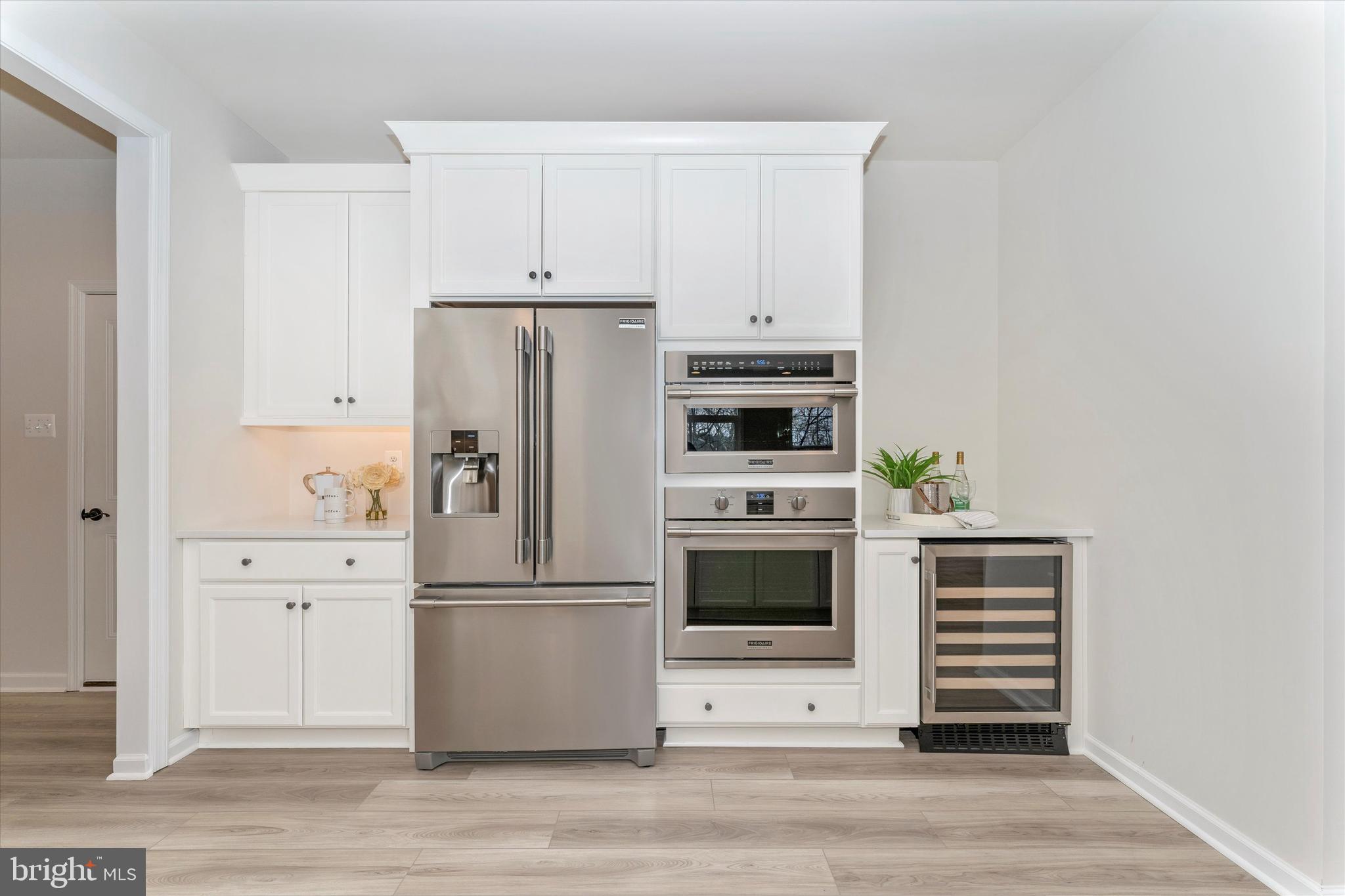 Real estate listing preview #25