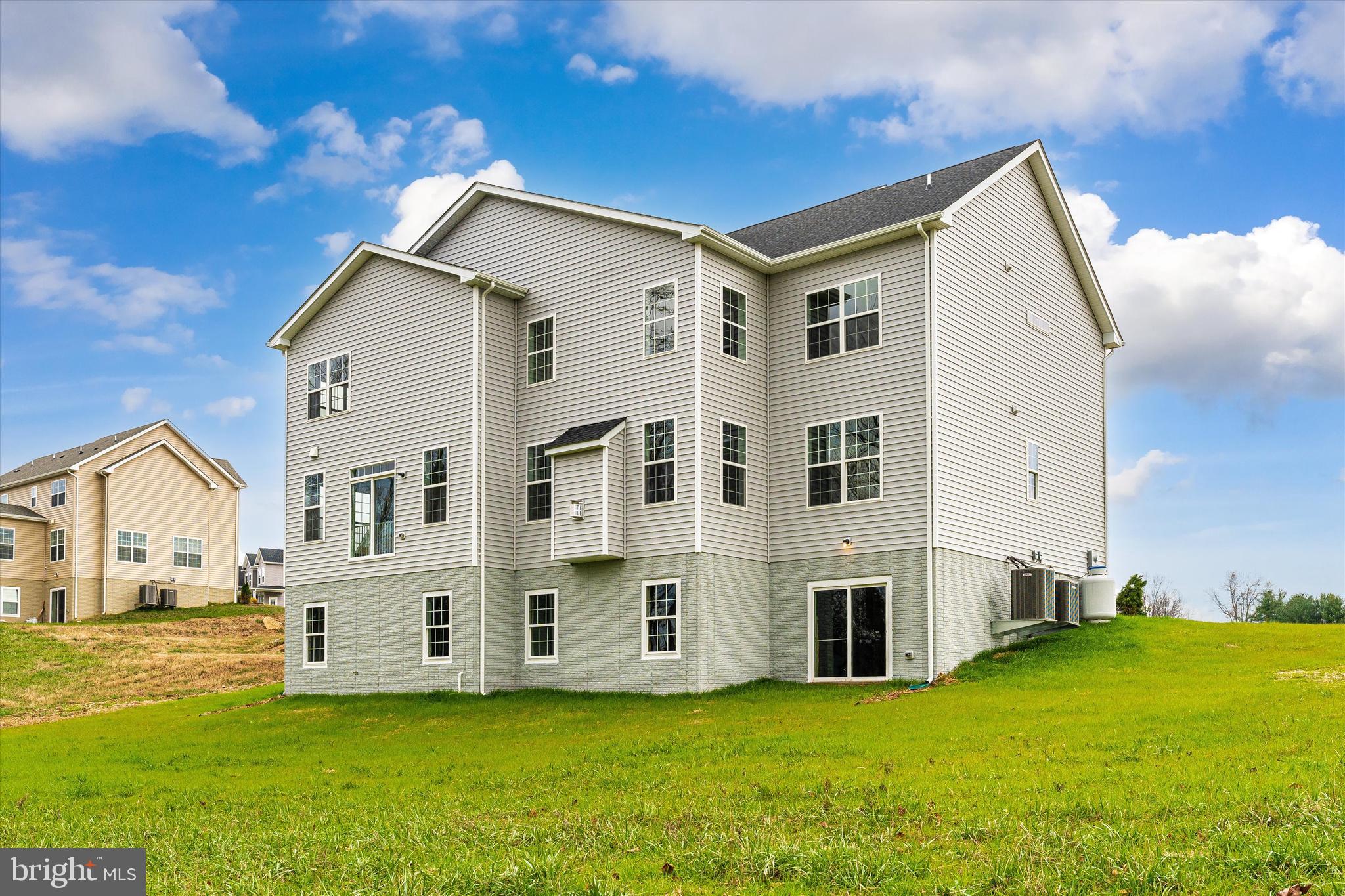 Real estate listing preview #59