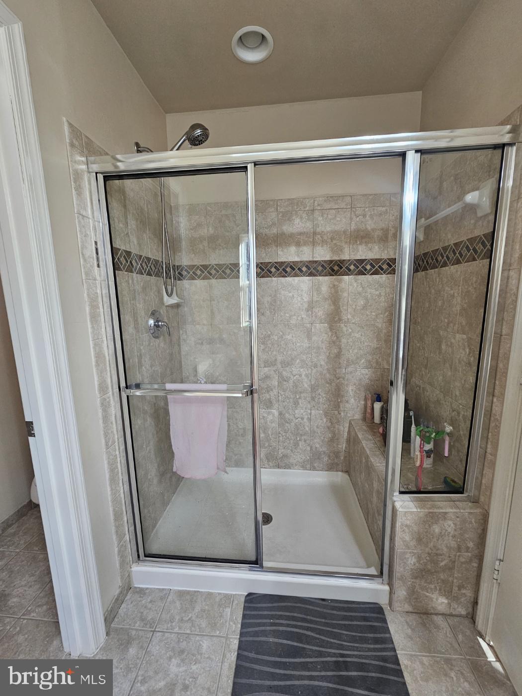 Real estate listing preview #18