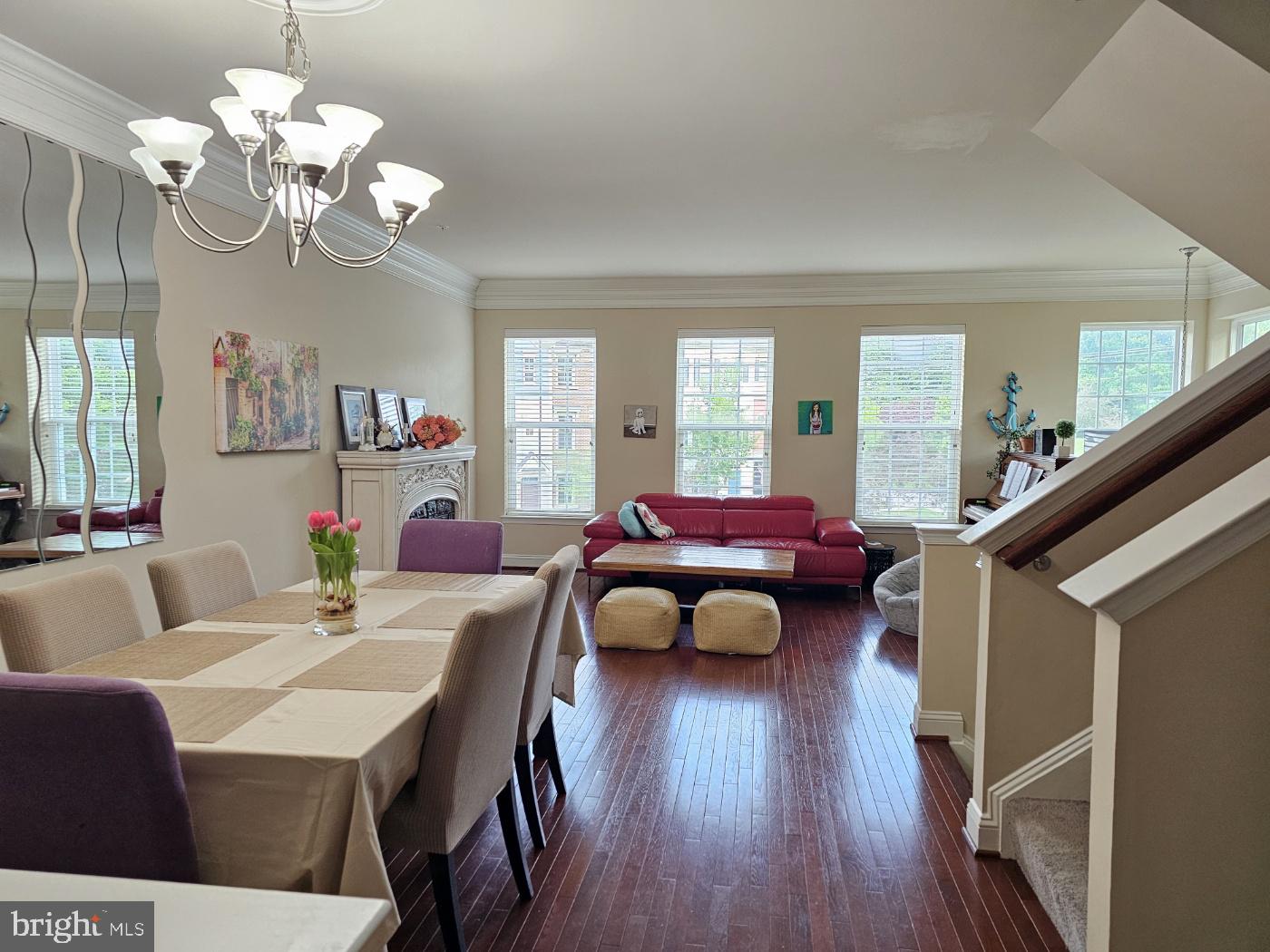 Real estate listing preview #2