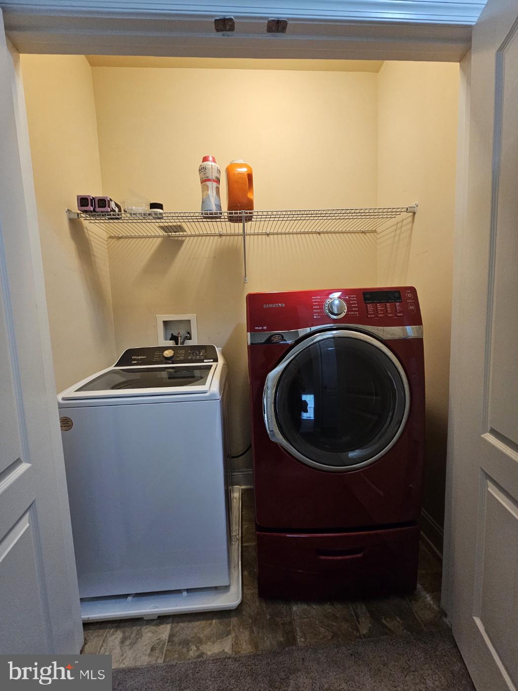 Real estate listing preview #24