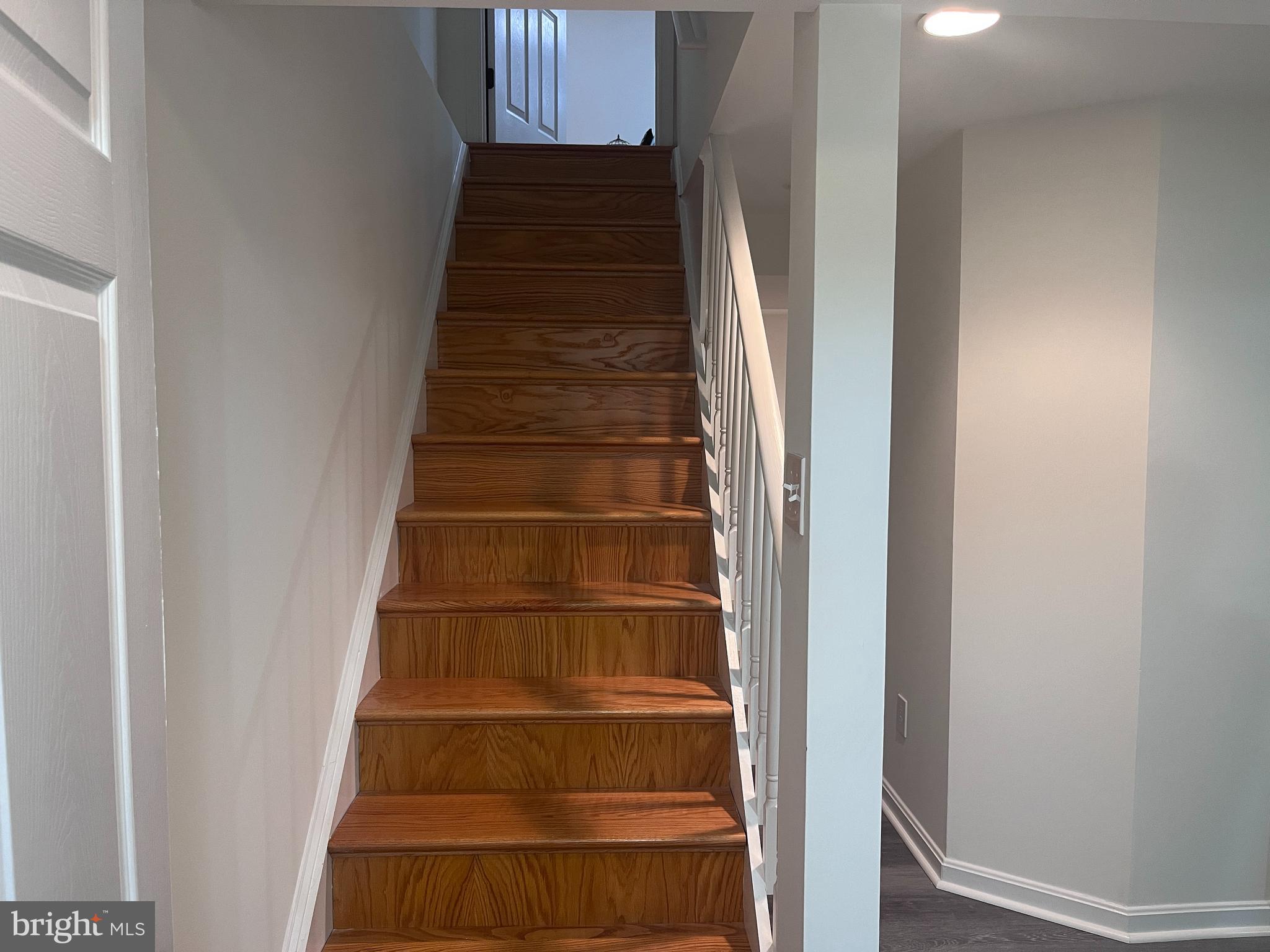 Real estate listing preview #14