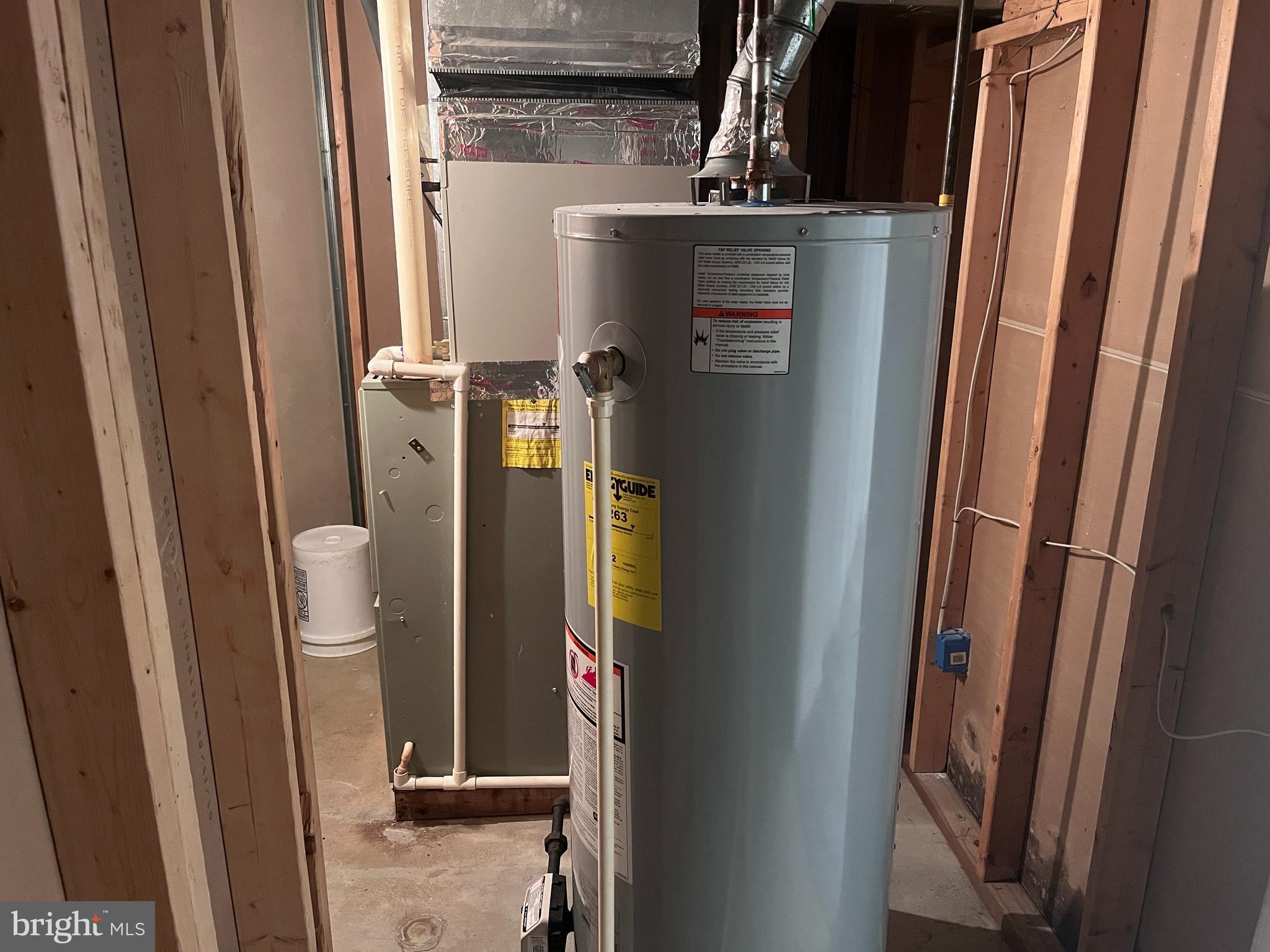 Real estate listing preview #12