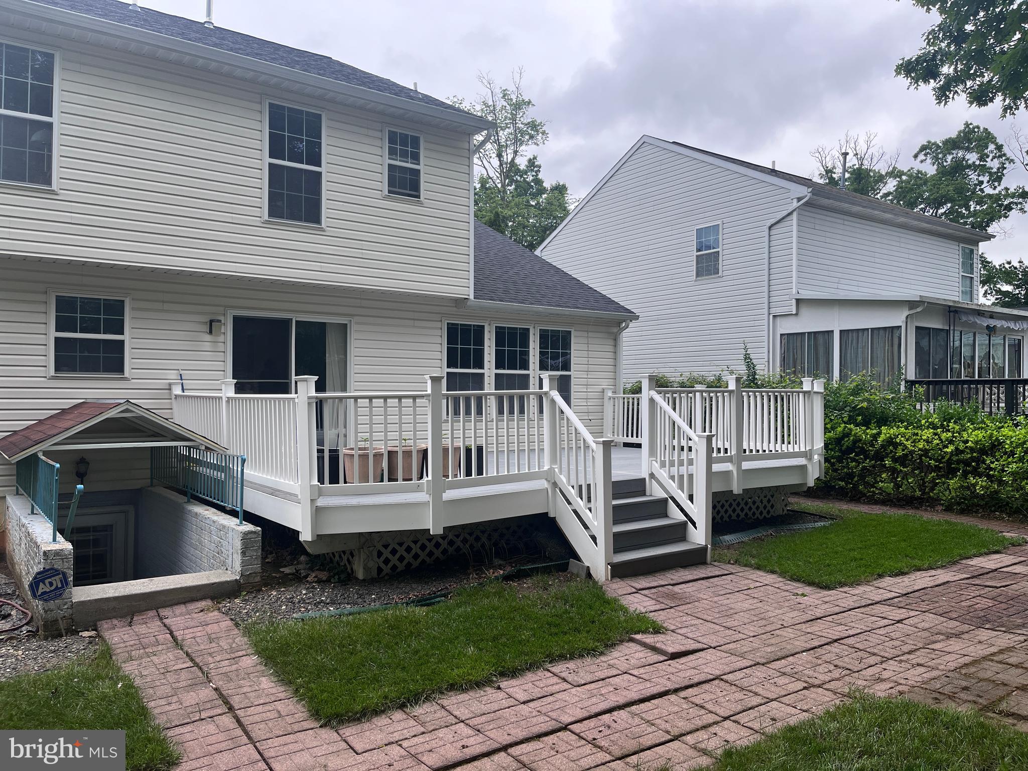 Real estate listing preview #26