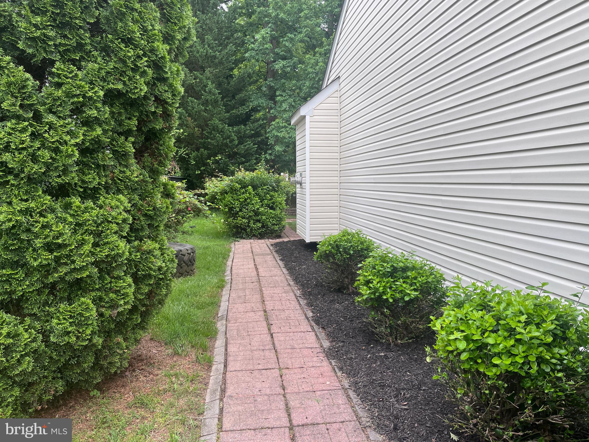 Real estate listing preview #29