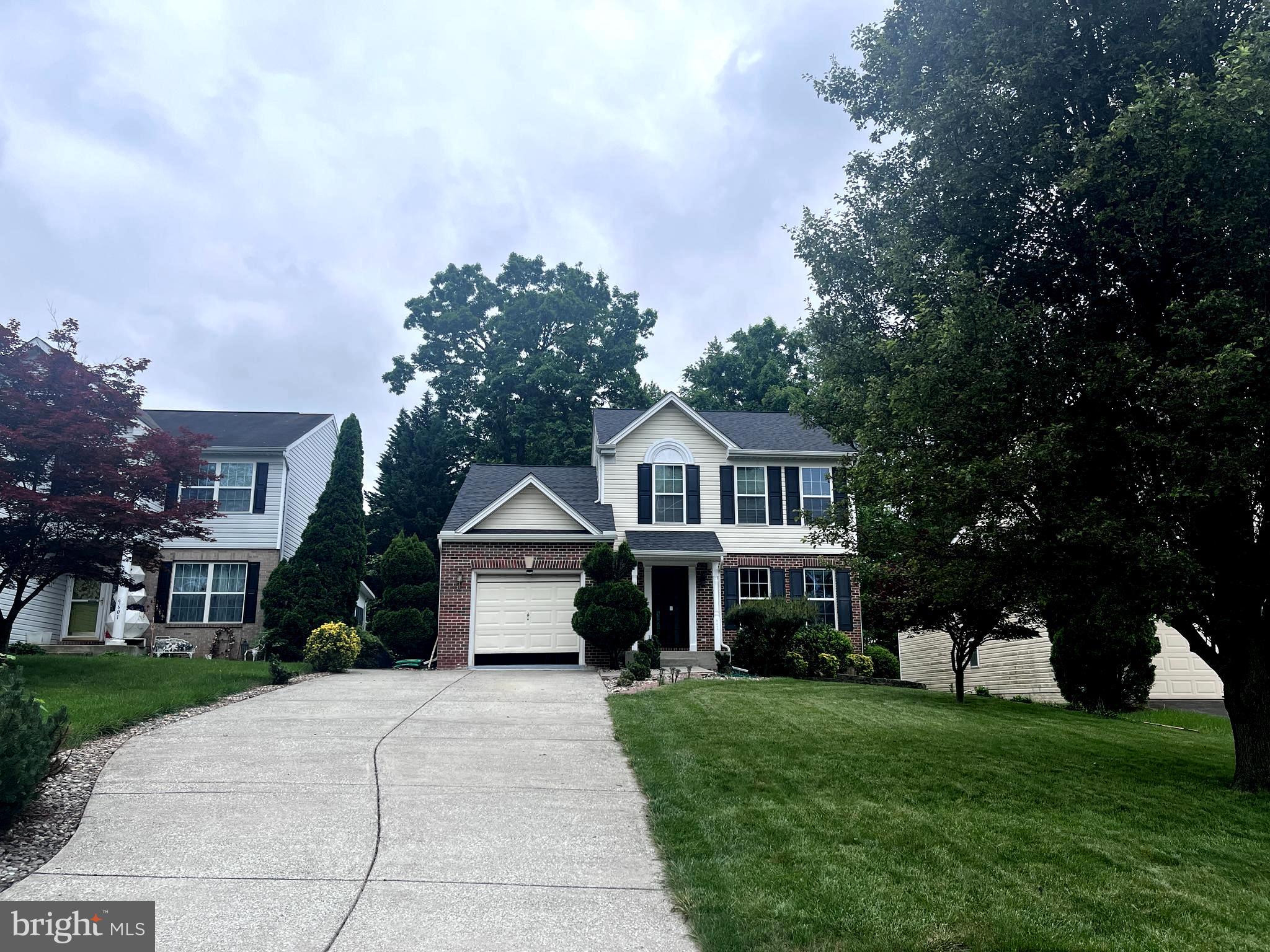 Real estate listing preview #1