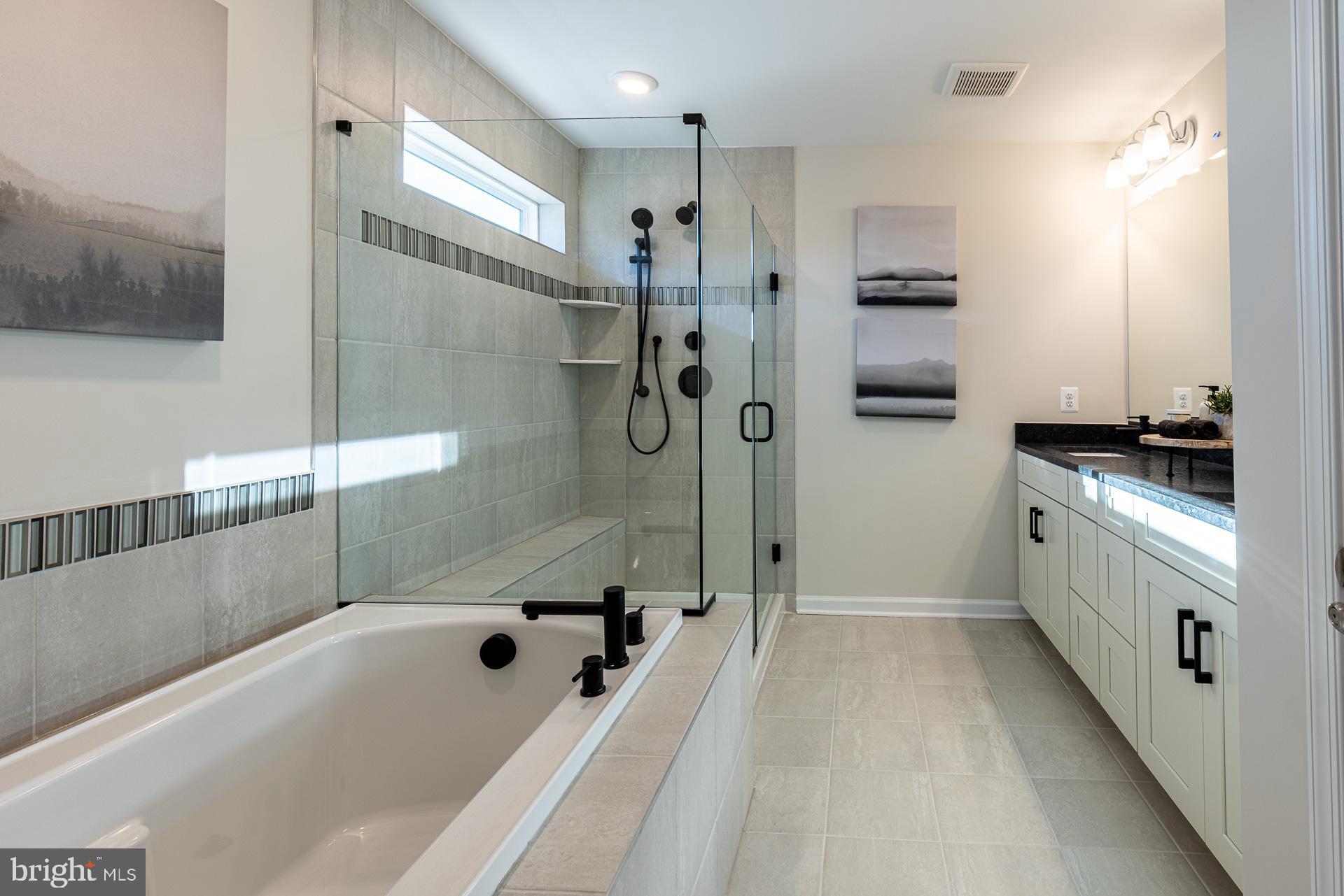 Real estate listing preview #9