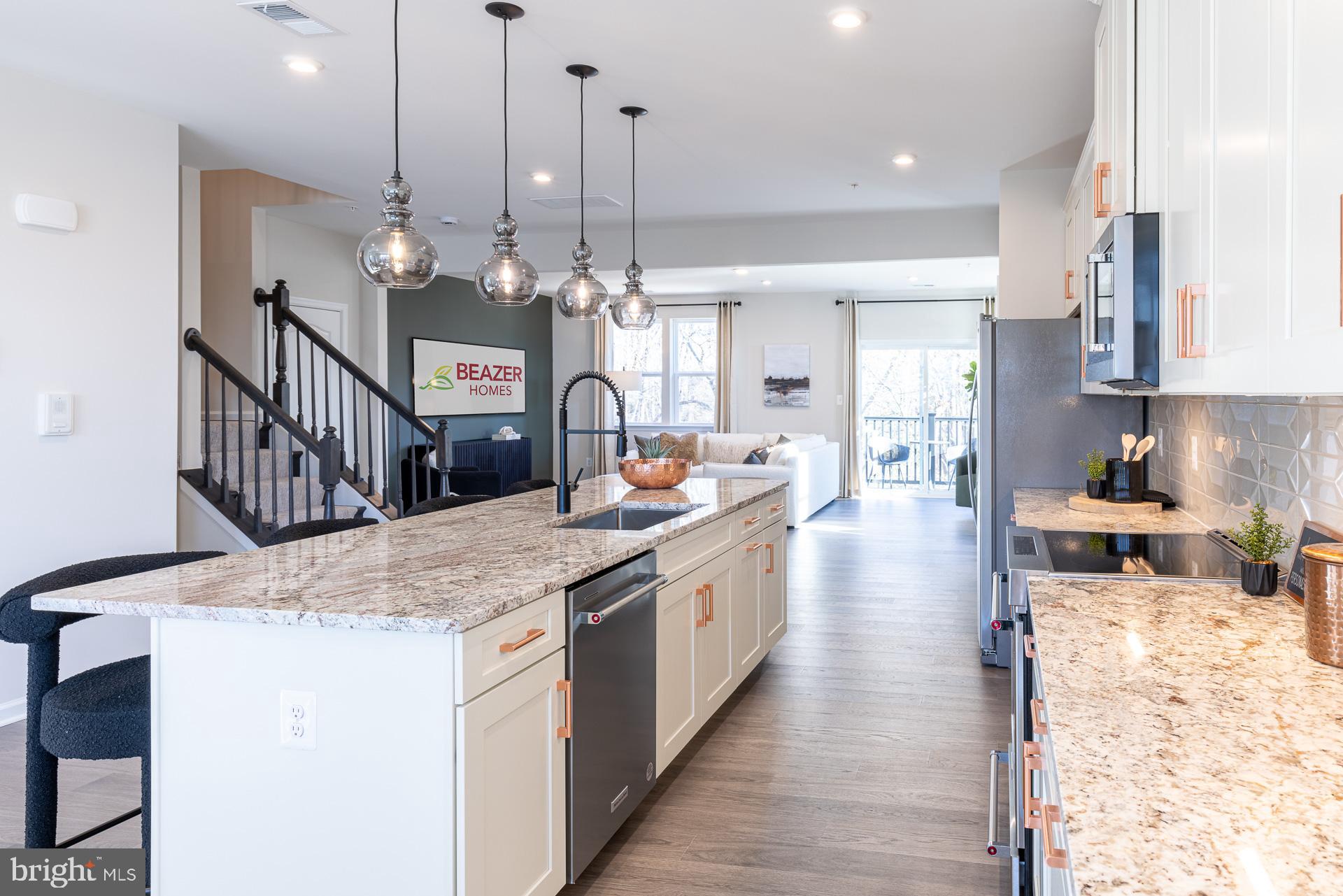 Real estate listing preview #4