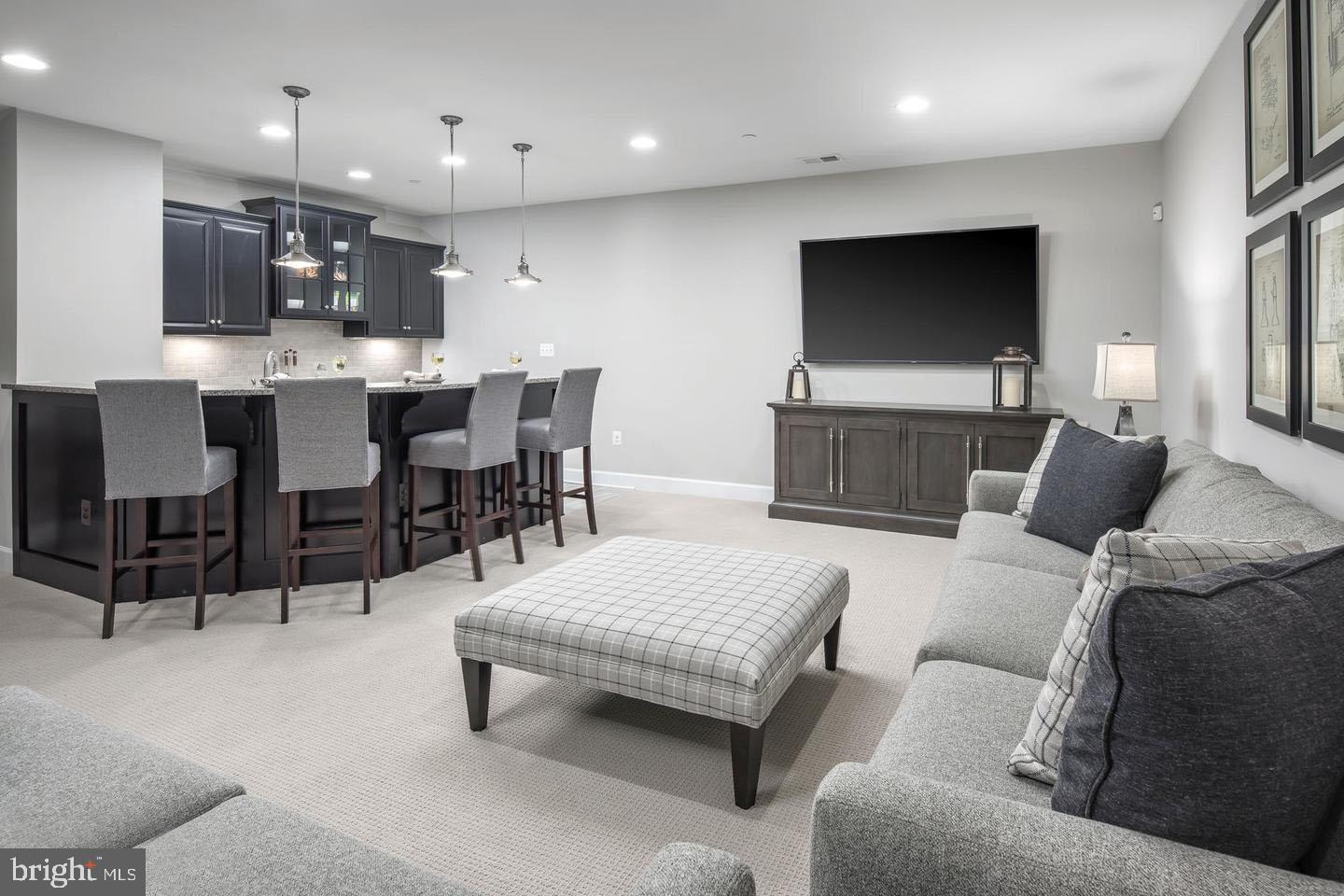 Real estate listing preview #23