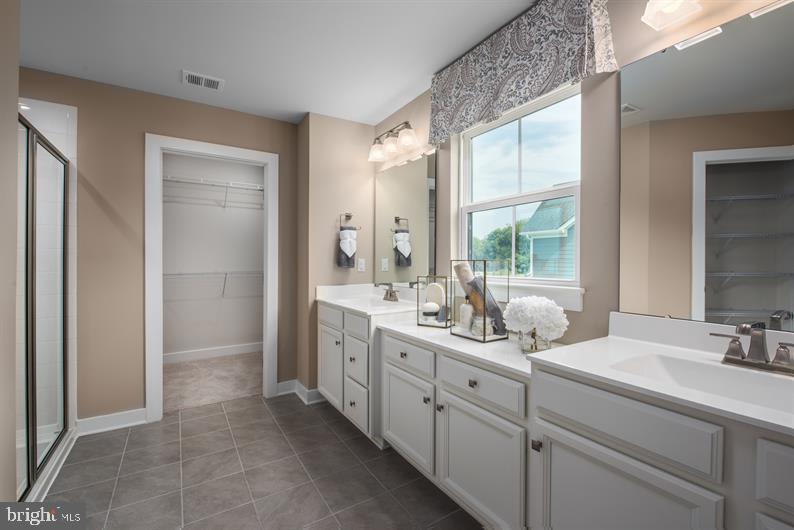 Real estate listing preview #17