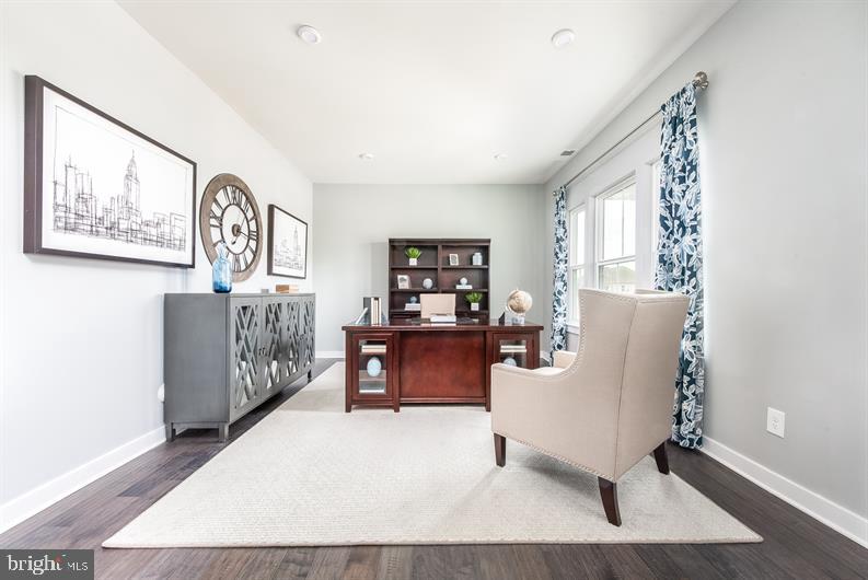 Real estate listing preview #12