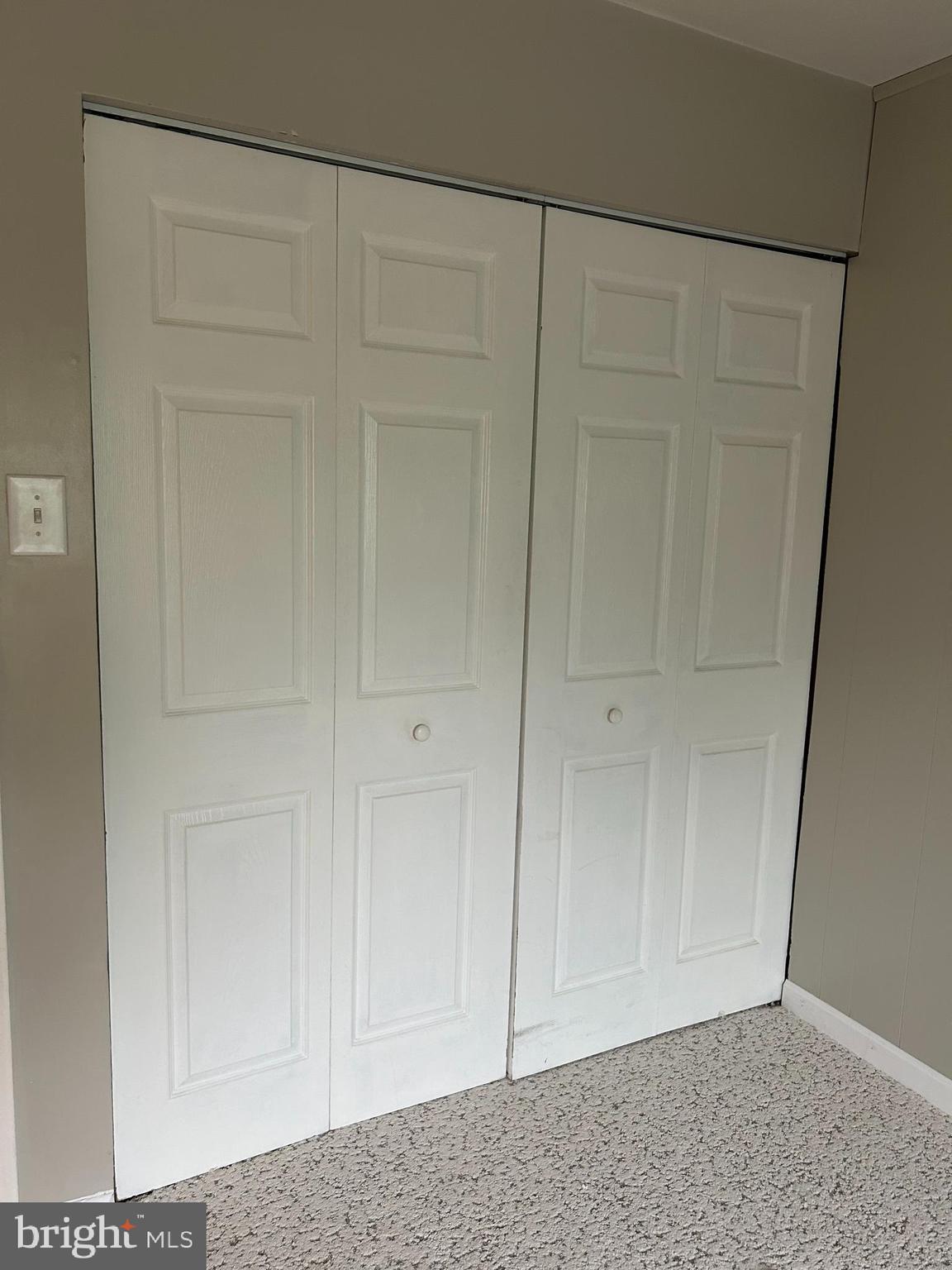 Real estate listing preview #5