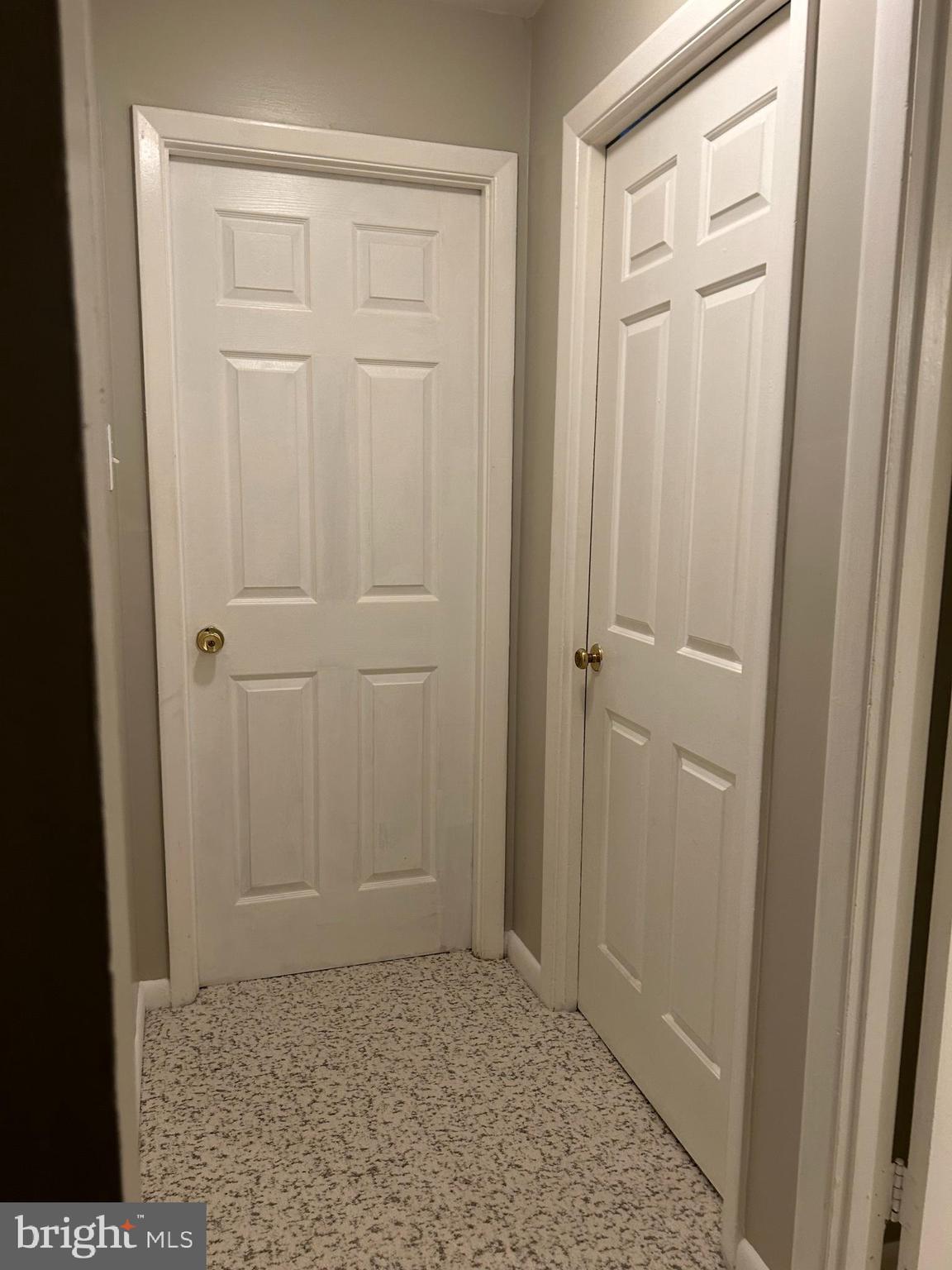 Real estate listing preview #3