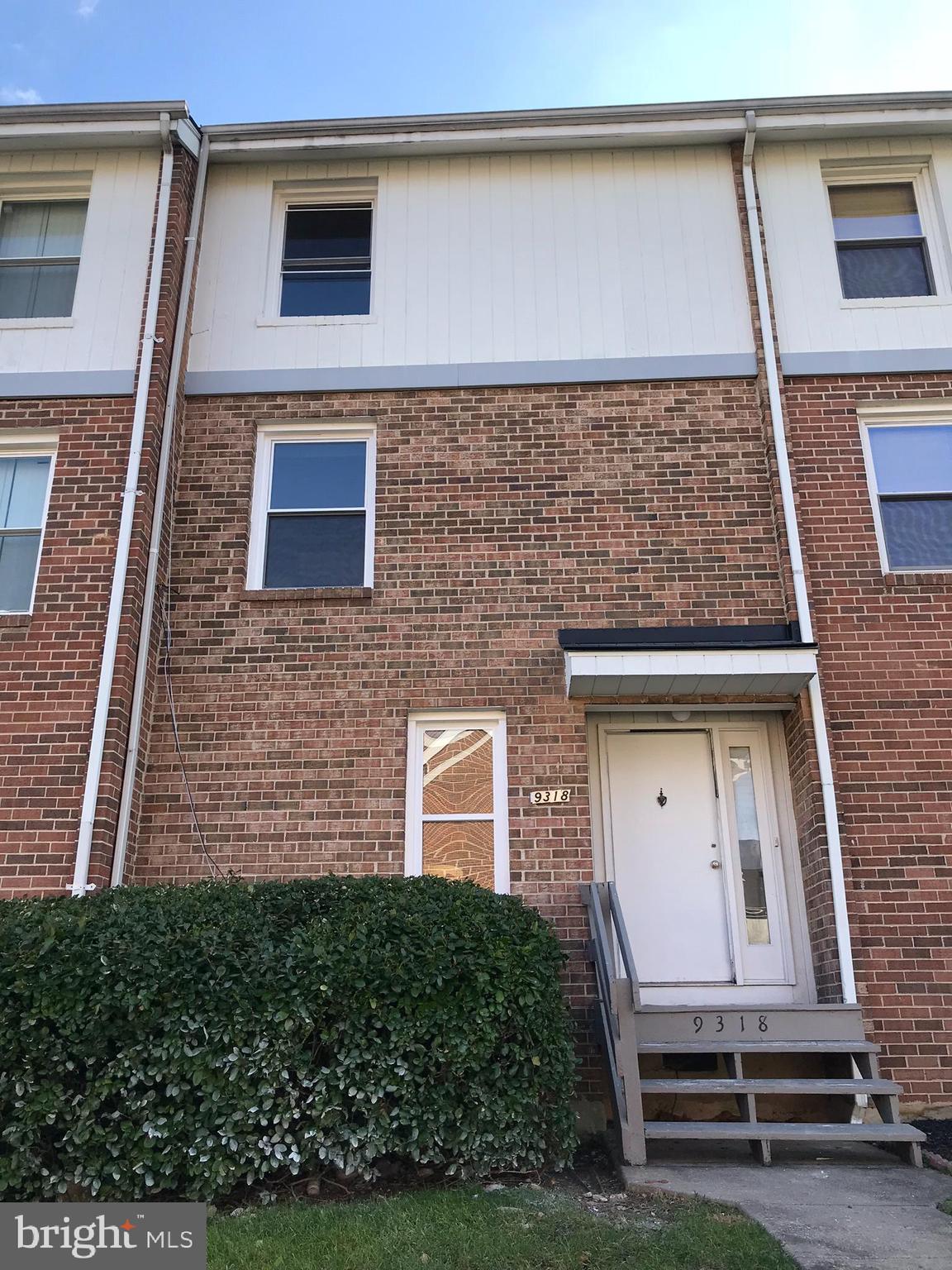 Real estate listing preview #1