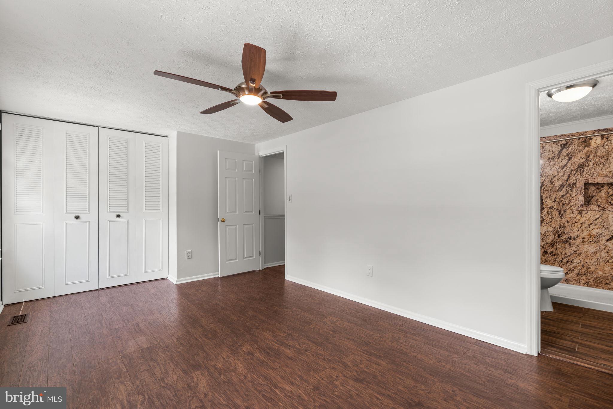 Real estate listing preview #18