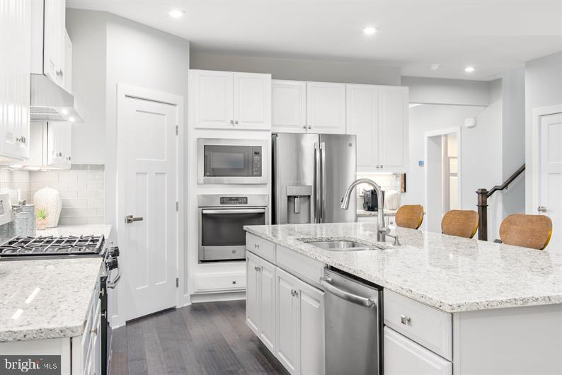 Real estate listing preview #7