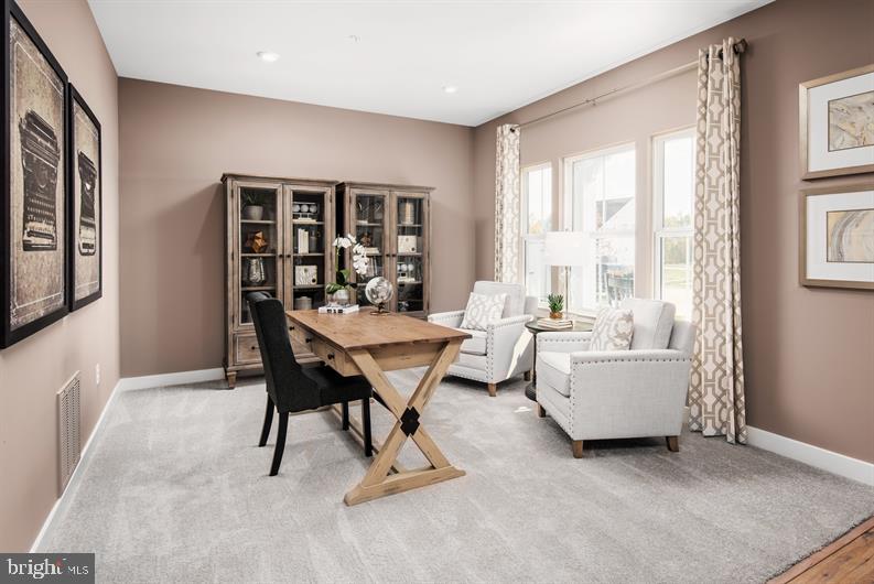 Real estate listing preview #13