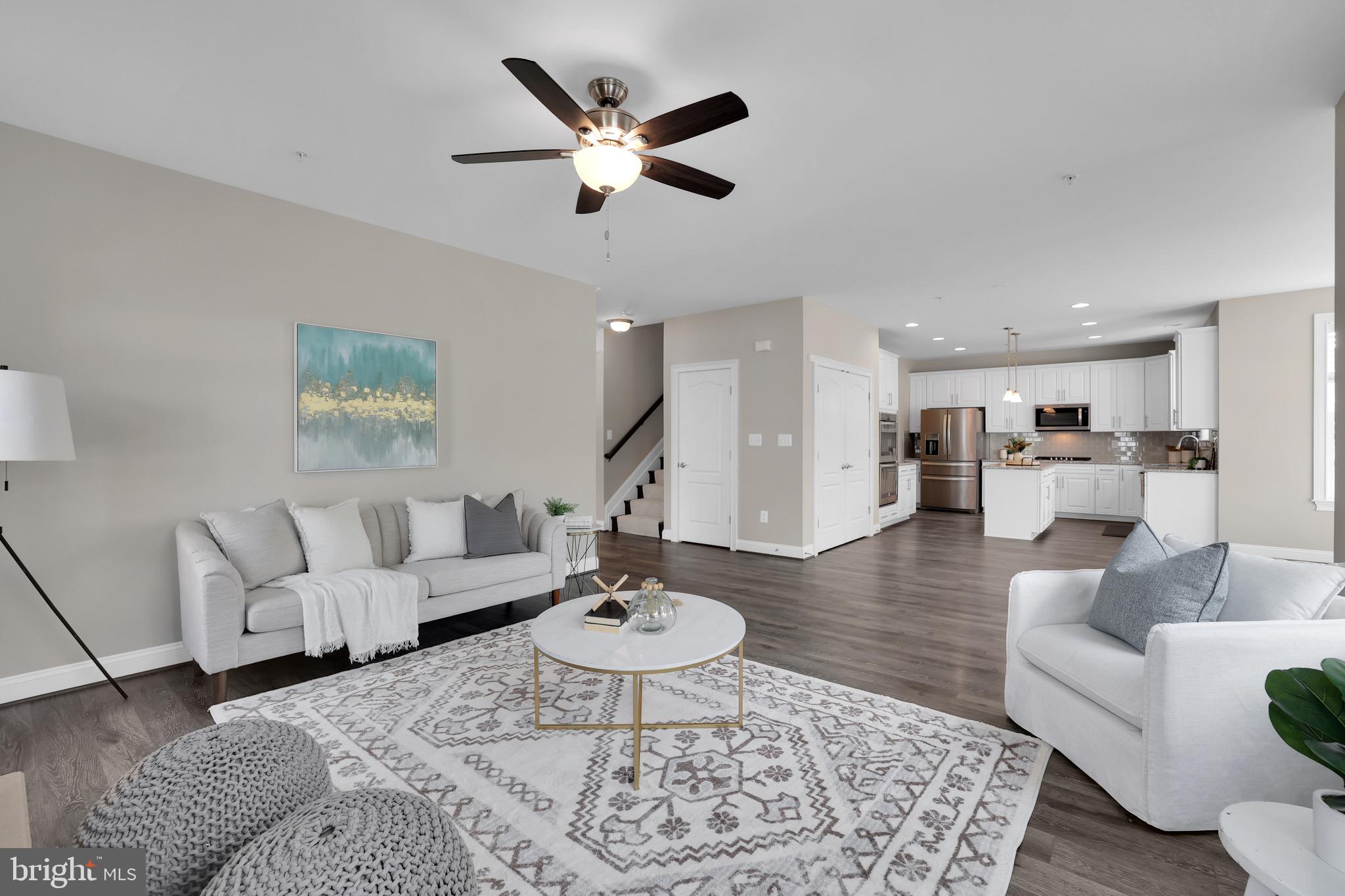 Real estate listing preview #11