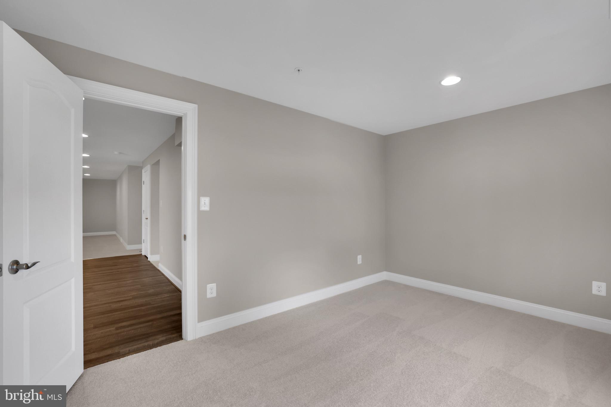 Real estate listing preview #65