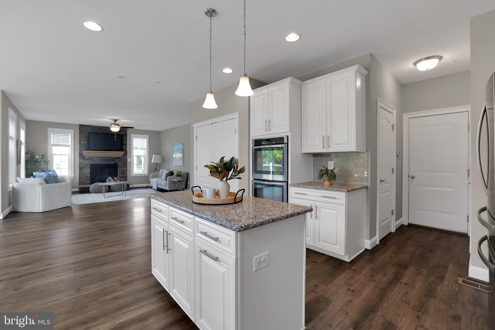 Real estate listing preview #5