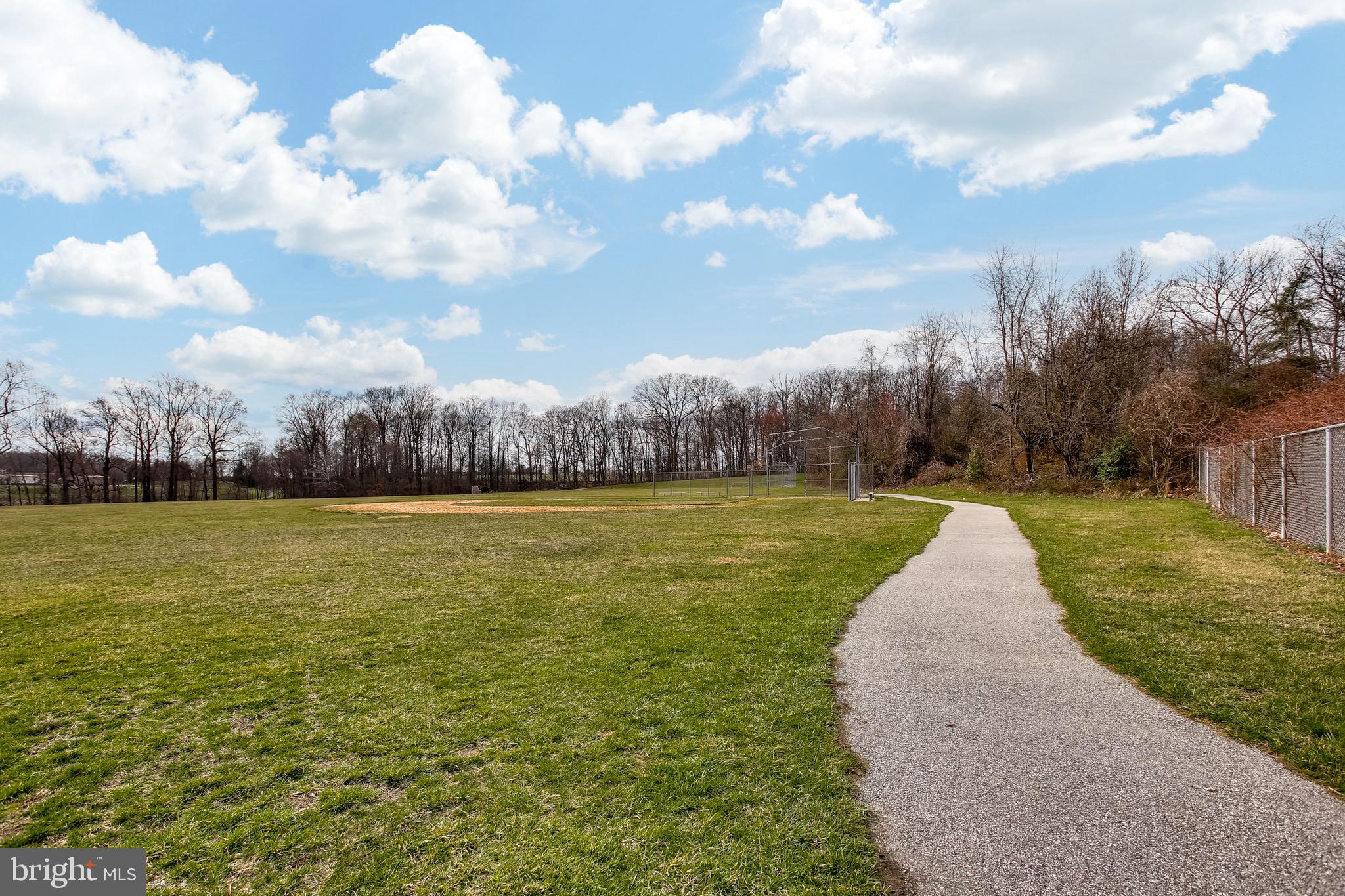 Real estate listing preview #81