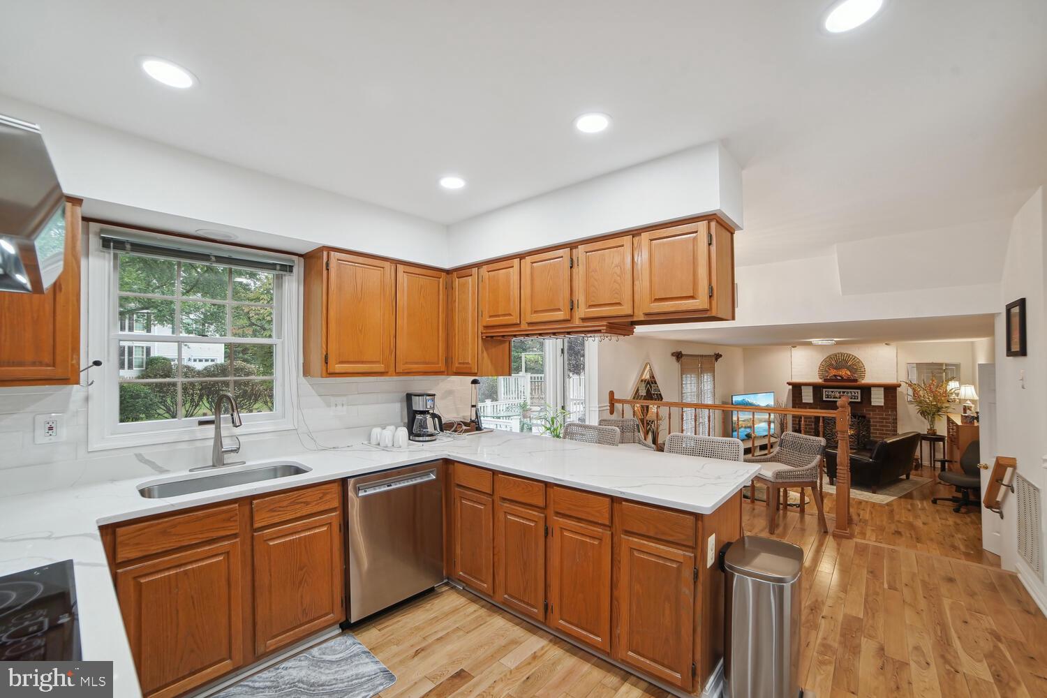 Real estate listing preview #17