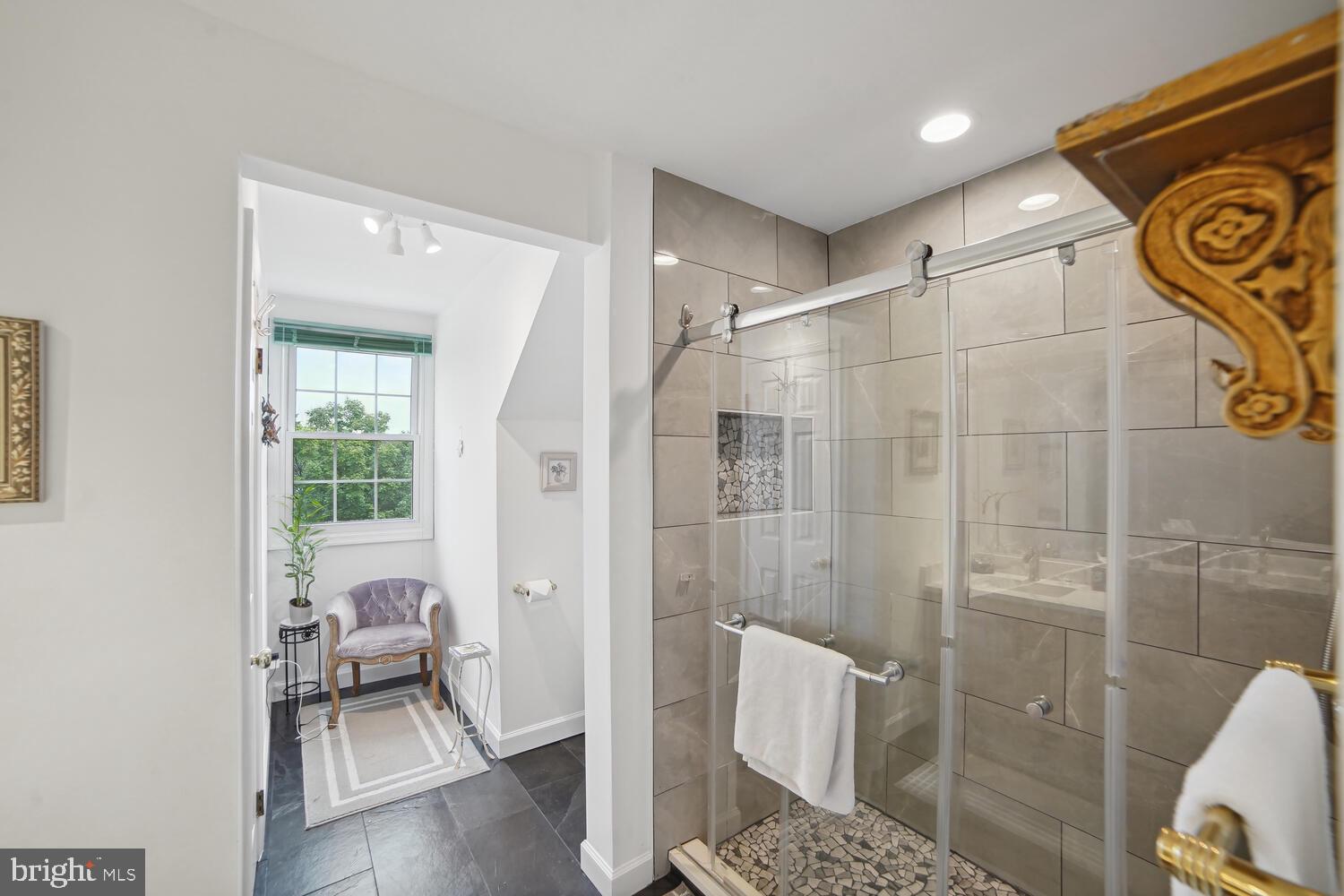 Real estate listing preview #30