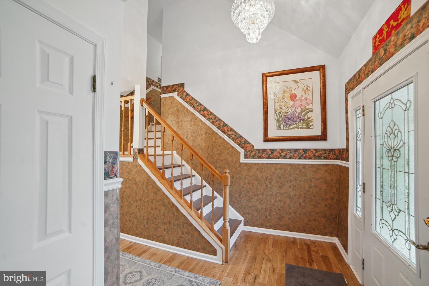 Real estate listing preview #4