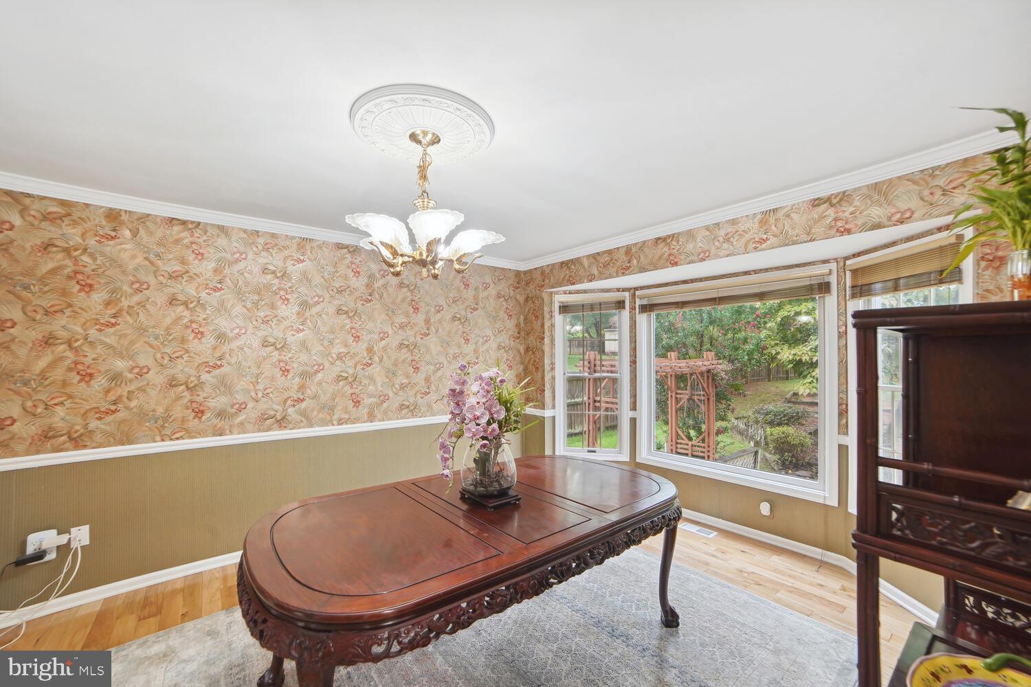 Real estate listing preview #11