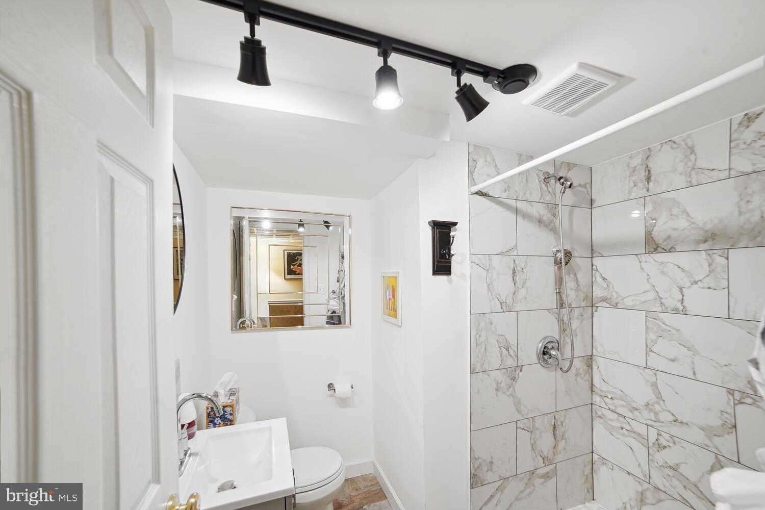 Real estate listing preview #46