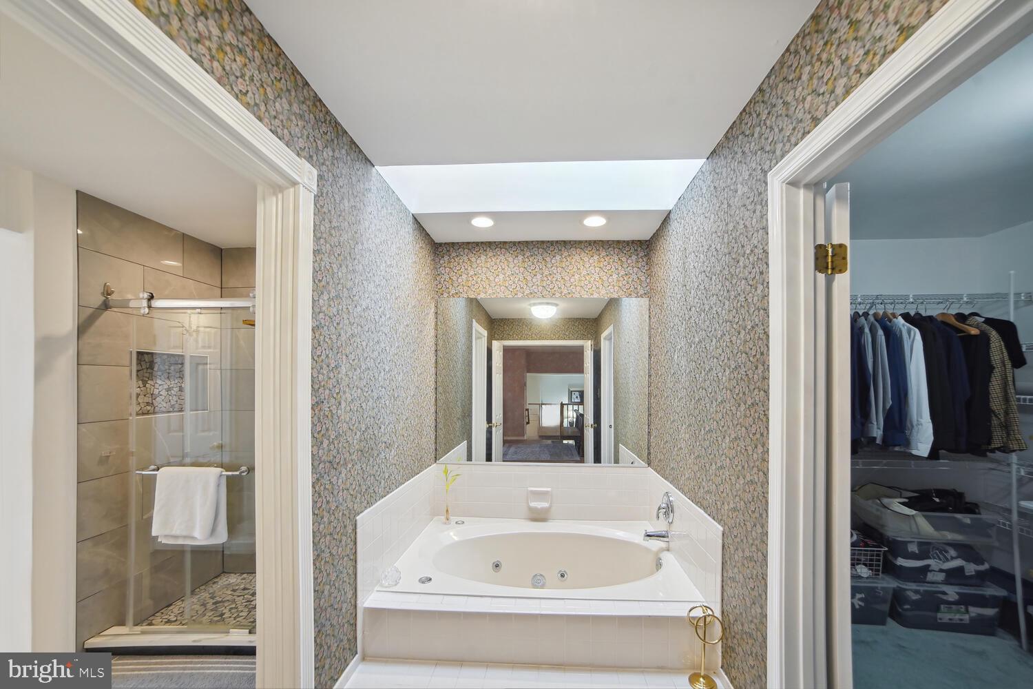 Real estate listing preview #32