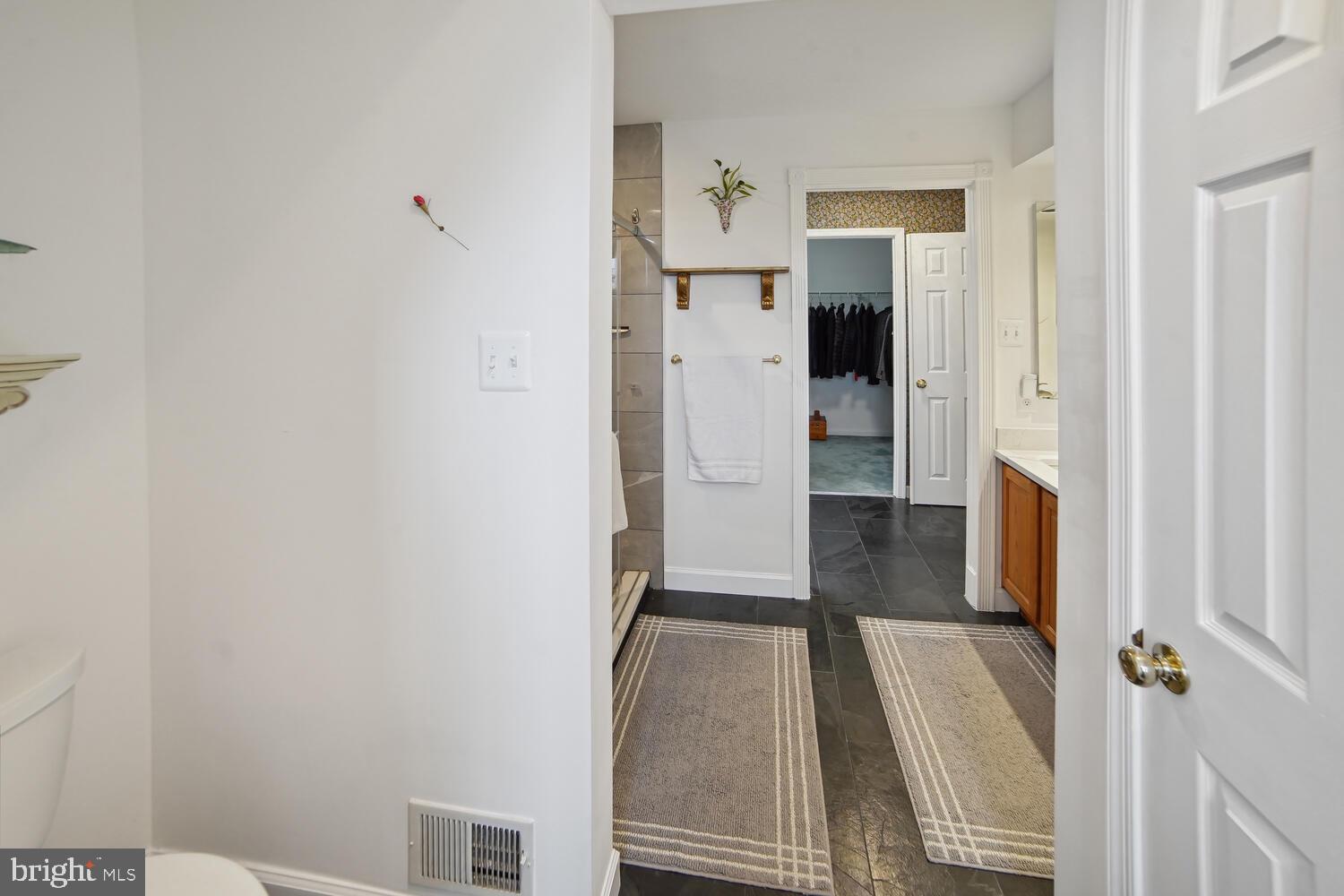 Real estate listing preview #31