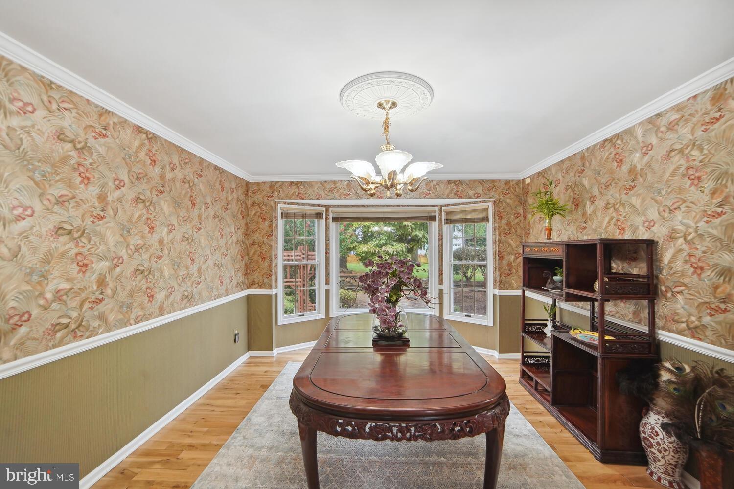 Real estate listing preview #10