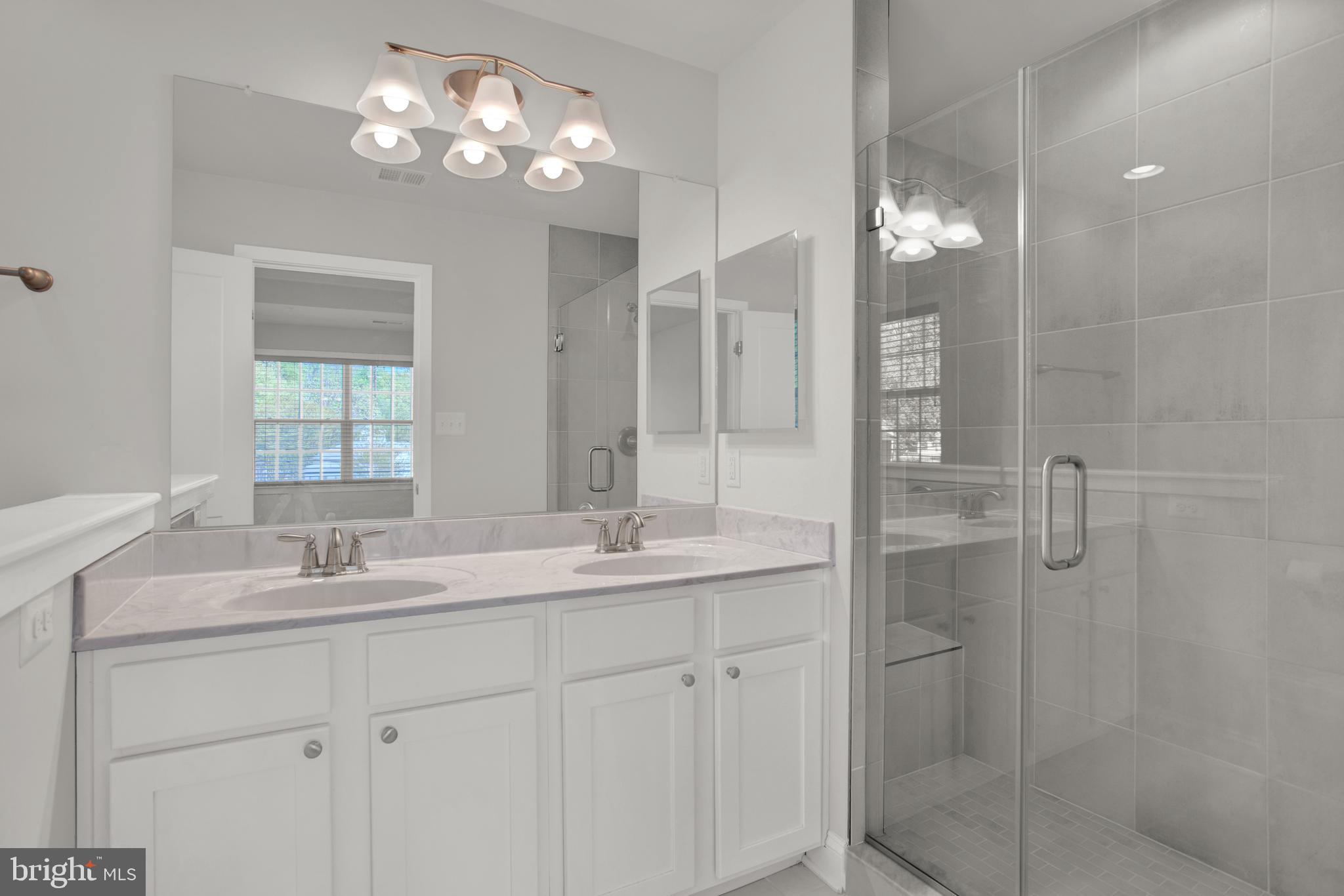 Real estate listing preview #7