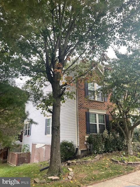 Real estate listing preview #6