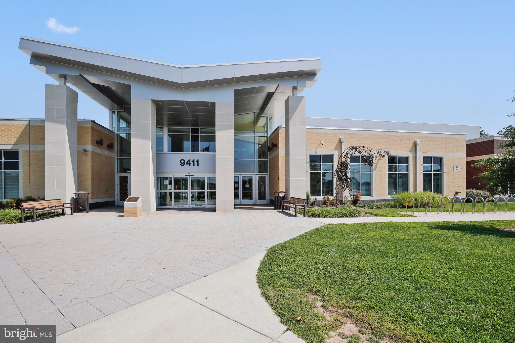 Real estate listing preview #22