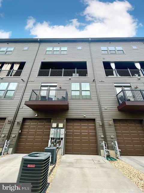 Real estate listing preview #36