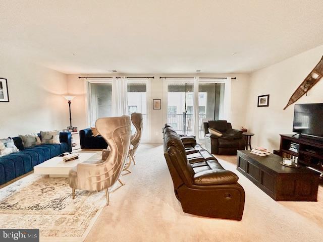 Real estate listing preview #7