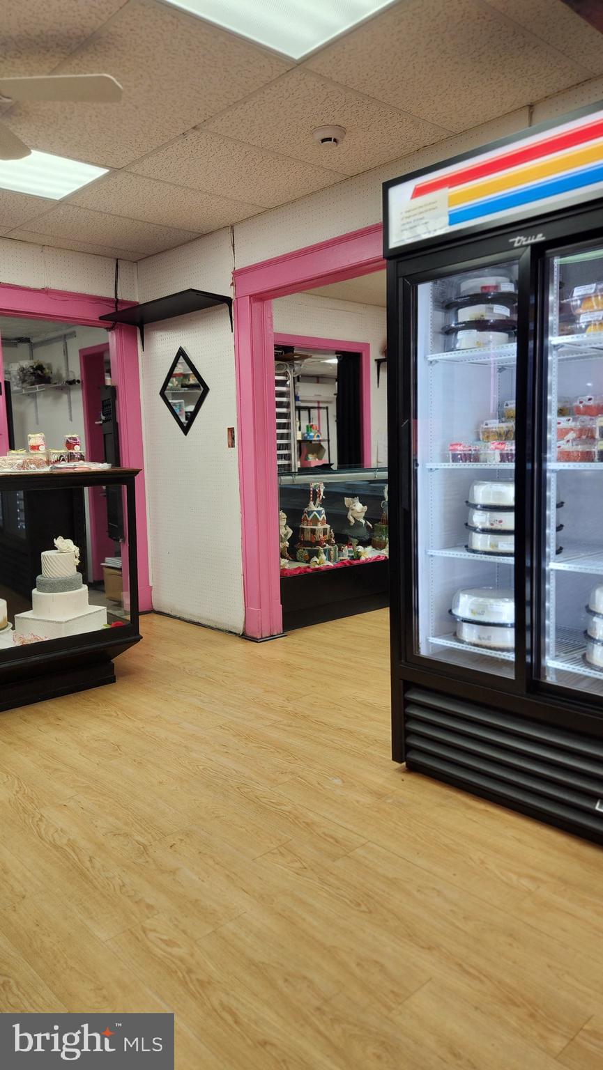 Real estate listing preview #3