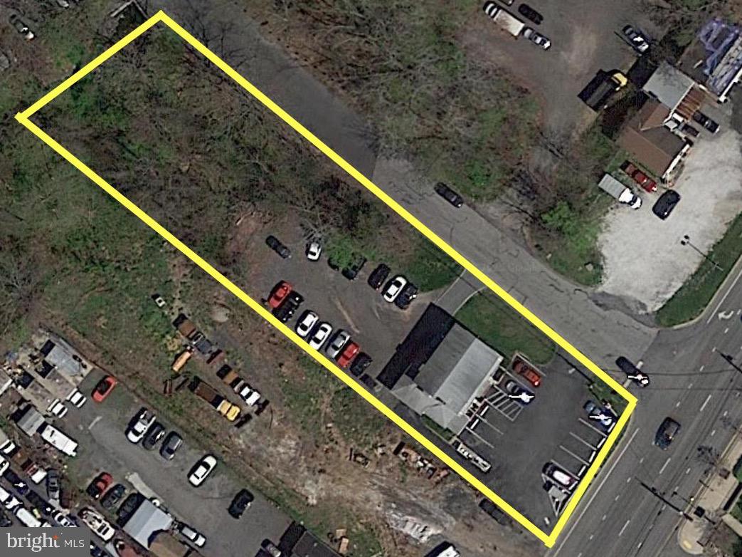 Real estate listing preview #4