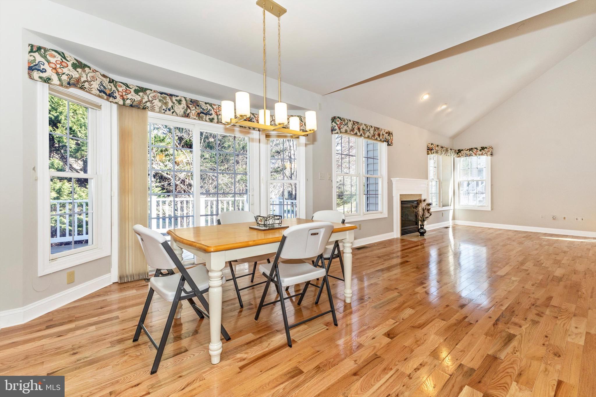 Real estate listing preview #22