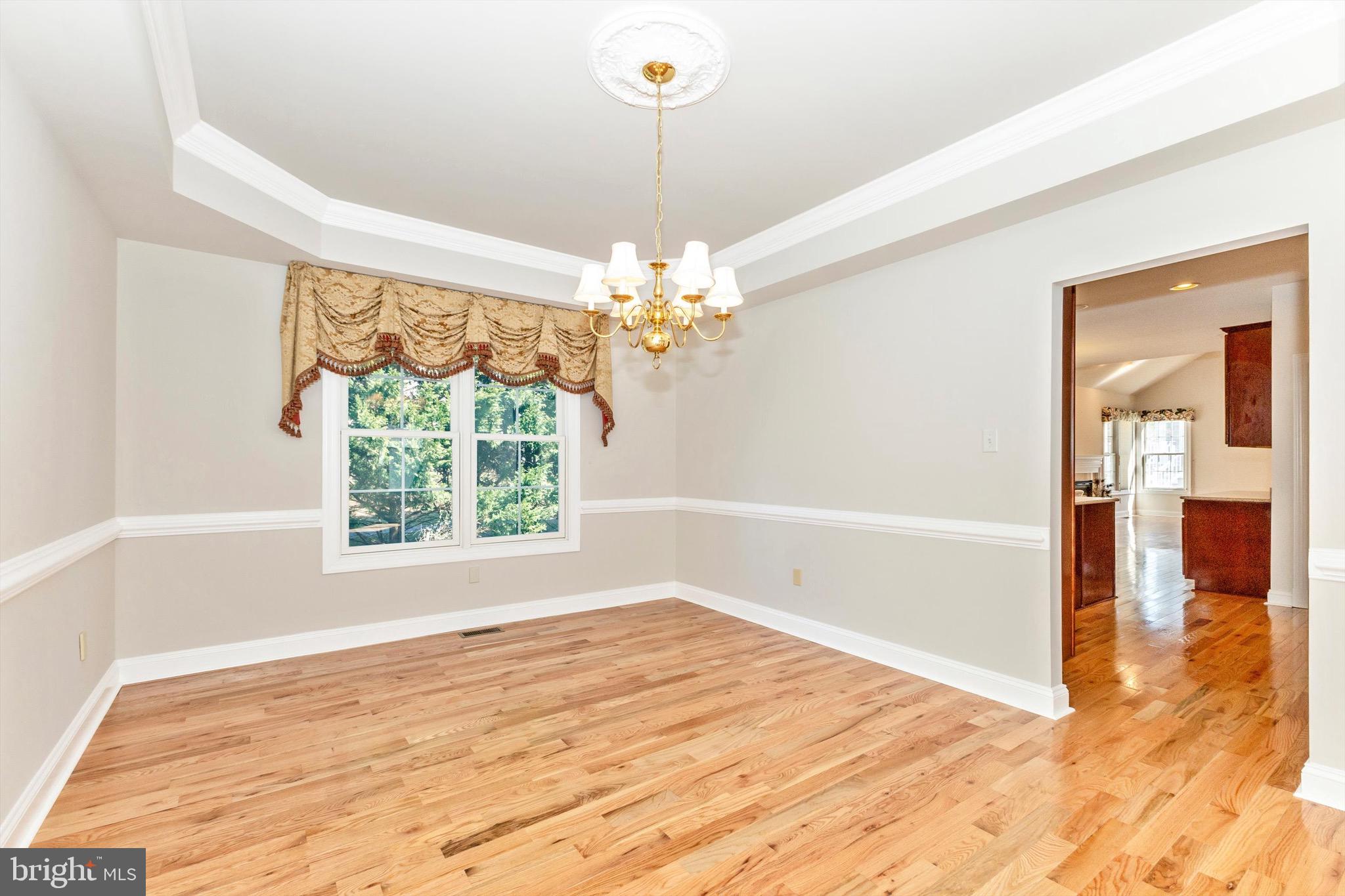 Real estate listing preview #15