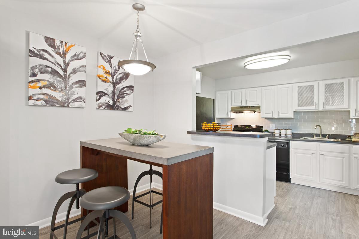 Real estate listing preview #9