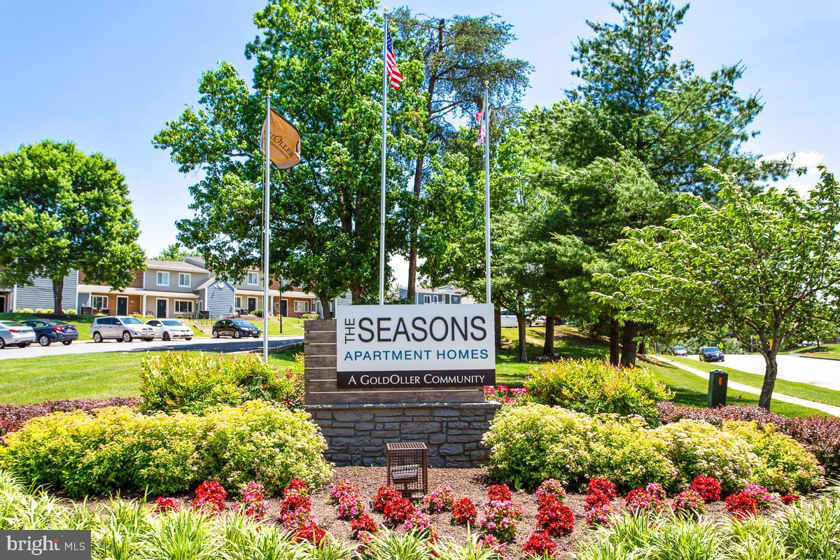 Real estate listing preview #12