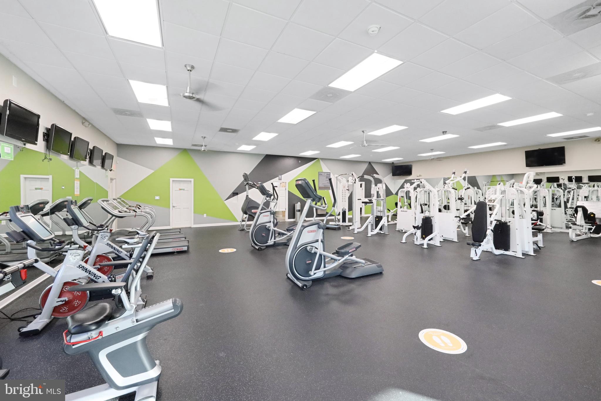 Real estate listing preview #3