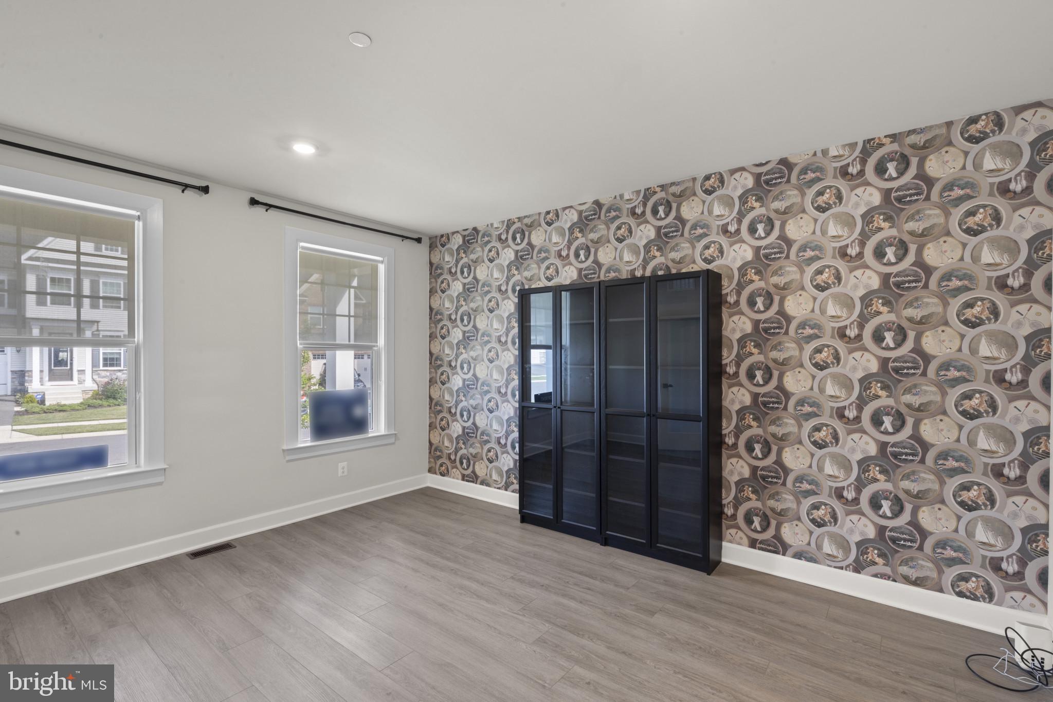 Real estate listing preview #5